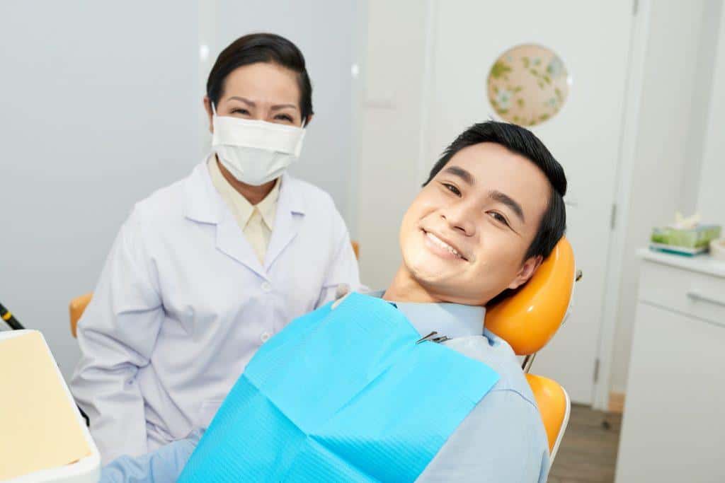 dental implants Singapore